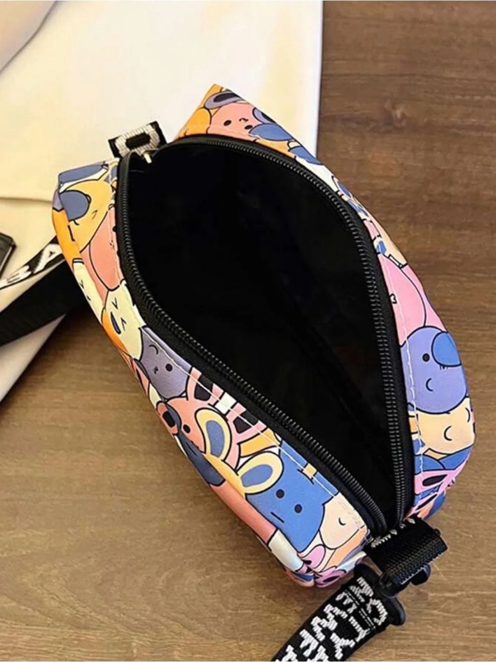 Cute Multicolor Bunny Print Small Pets Crossbody Bag
